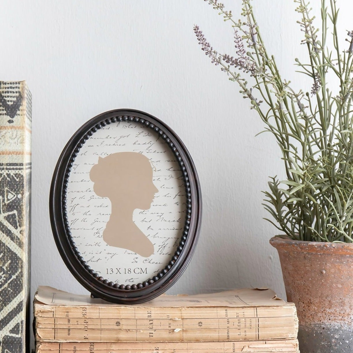 Frame oval deals