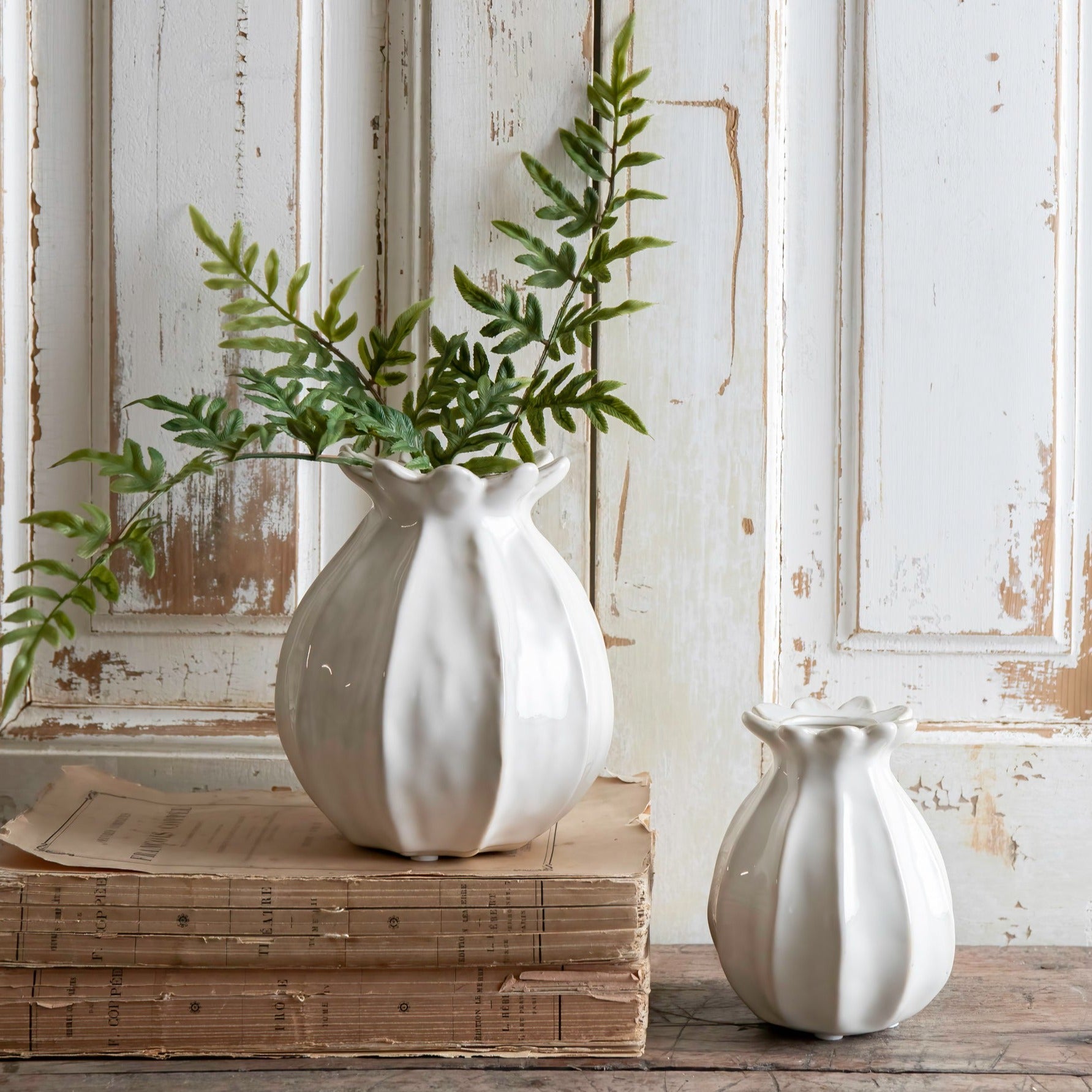 Lilian Poppy Head vase - 2 sizes
