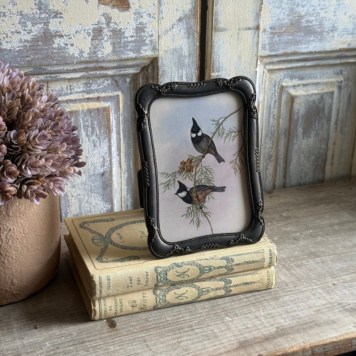 Vintage Style Frame with Bird Print