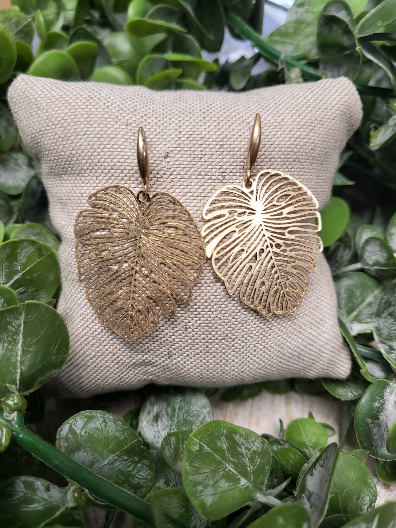Leaf Earrings - Silver or Gold
