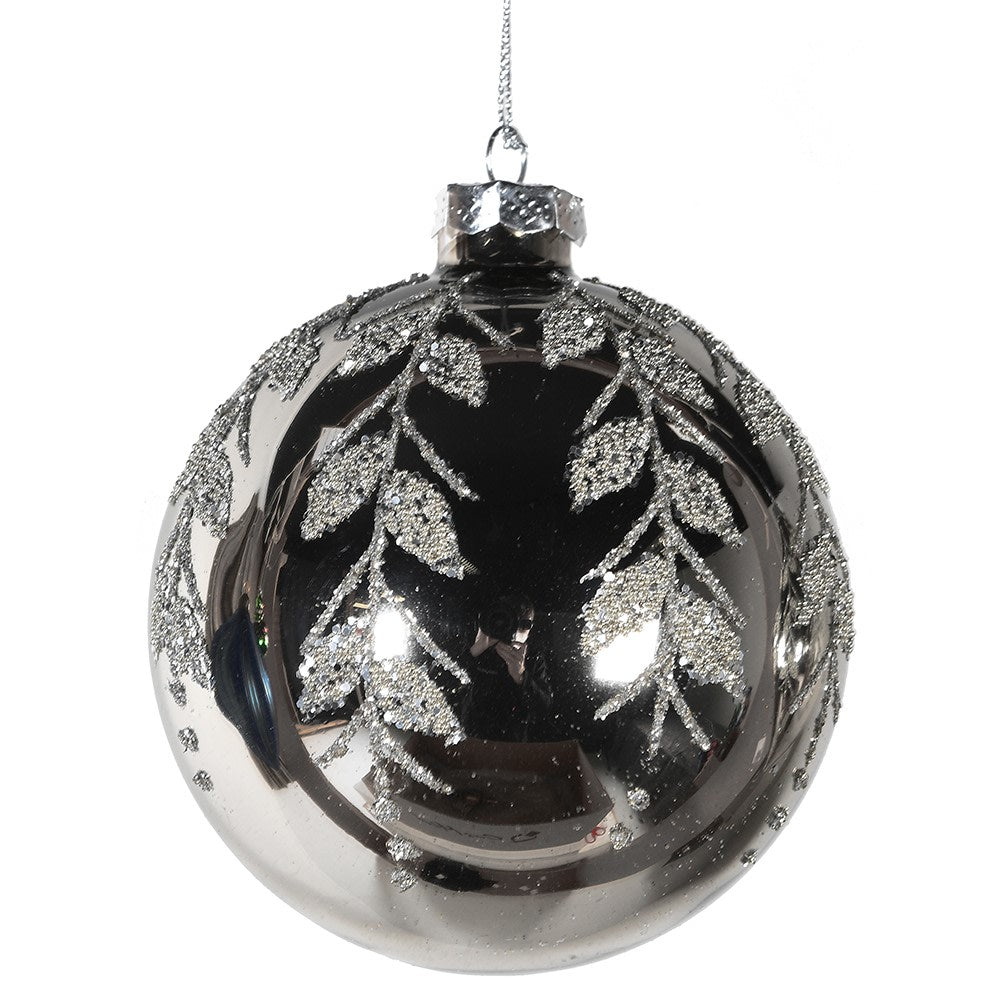 Silver round bauble with leaf pattern