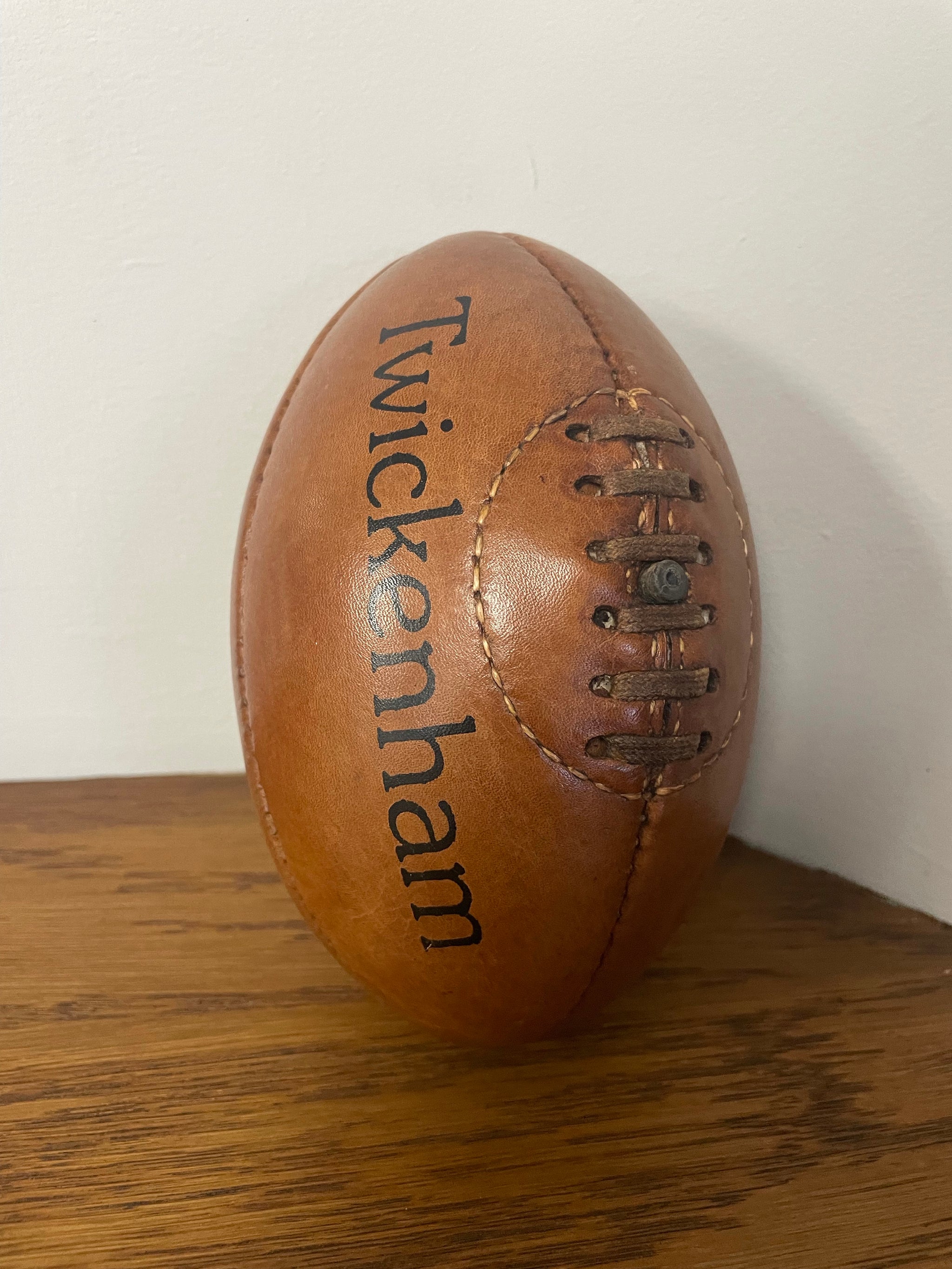 Vintage Style Rugby Ball - 2 sizes