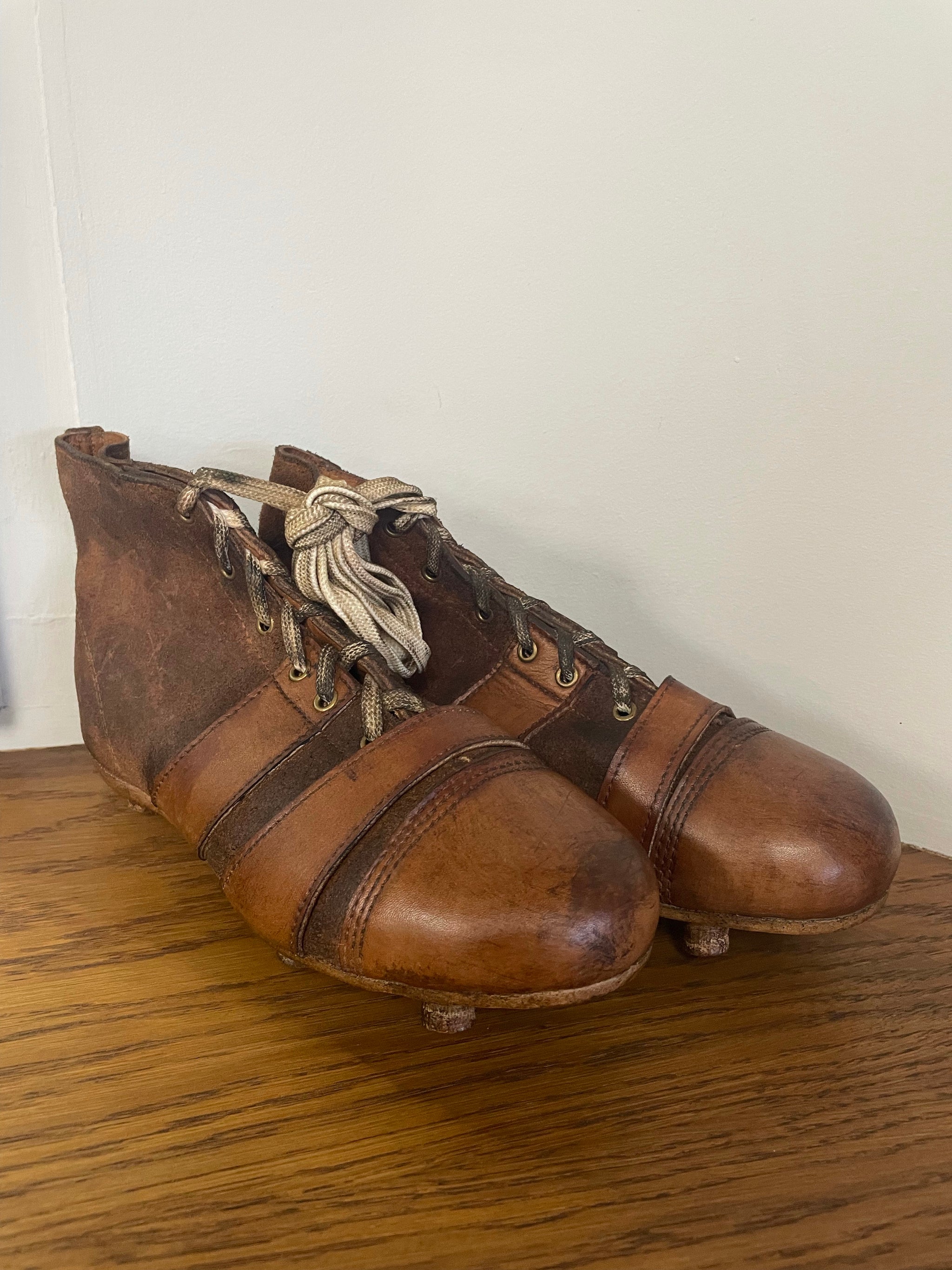 Vintage Style Football Boots